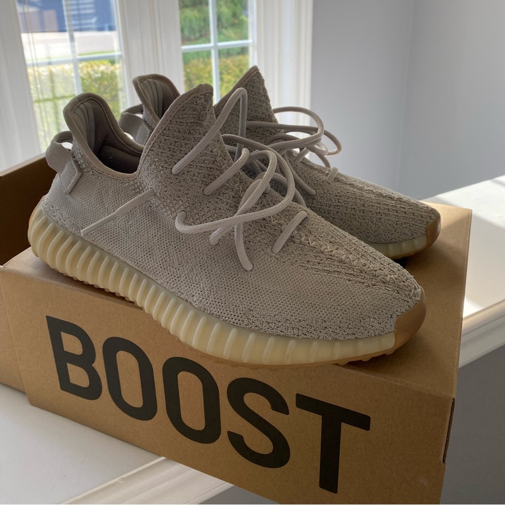 Yeezy Boost 350 V2 - Sesame WITH BOX